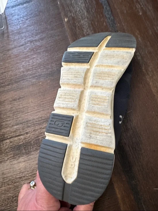 On Running Kids Navy and White Lightweight Sneakers - Picture 6 of 8